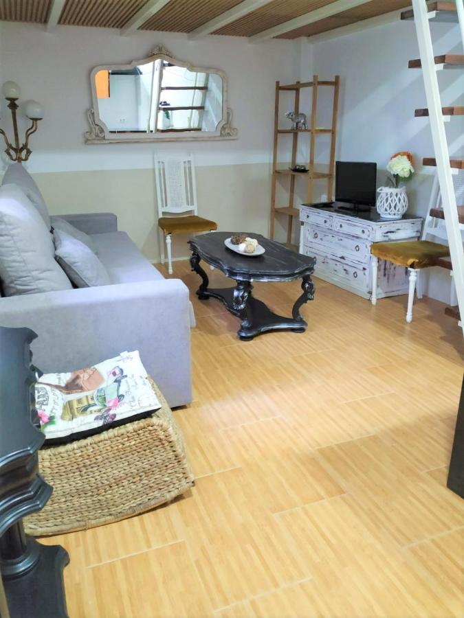Estudio Plaza De La Encarnacion เซบีญา ภายนอก รูปภาพ